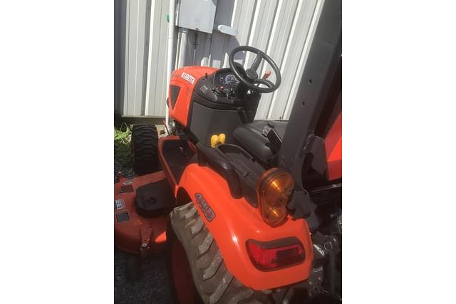 Image of Kubota BX2380 equipment image 3