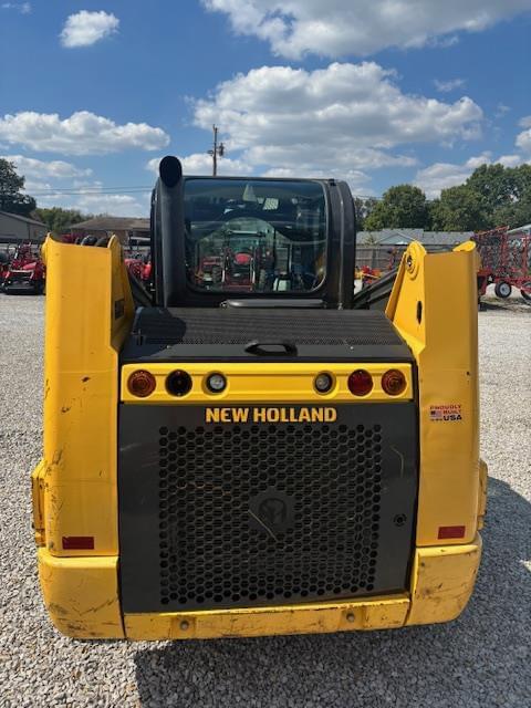 Image of New Holland C227 equipment image 4