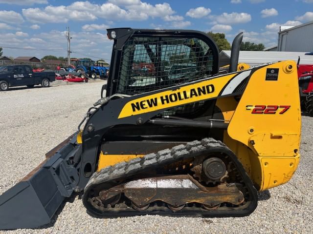2019 New Holland C227 Equipment Image0
