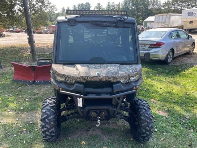 Image of Can-Am Defender 1000 equipment image 1