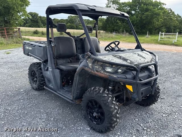 Image of Can-Am Defender HD8 equipment image 2