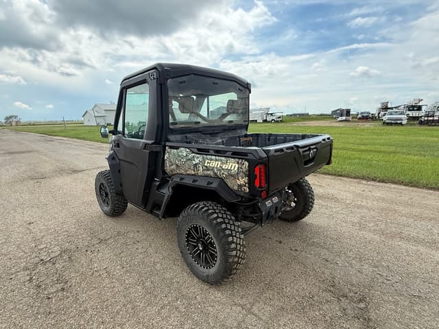 Image of Can-Am HD10 equipment image 3