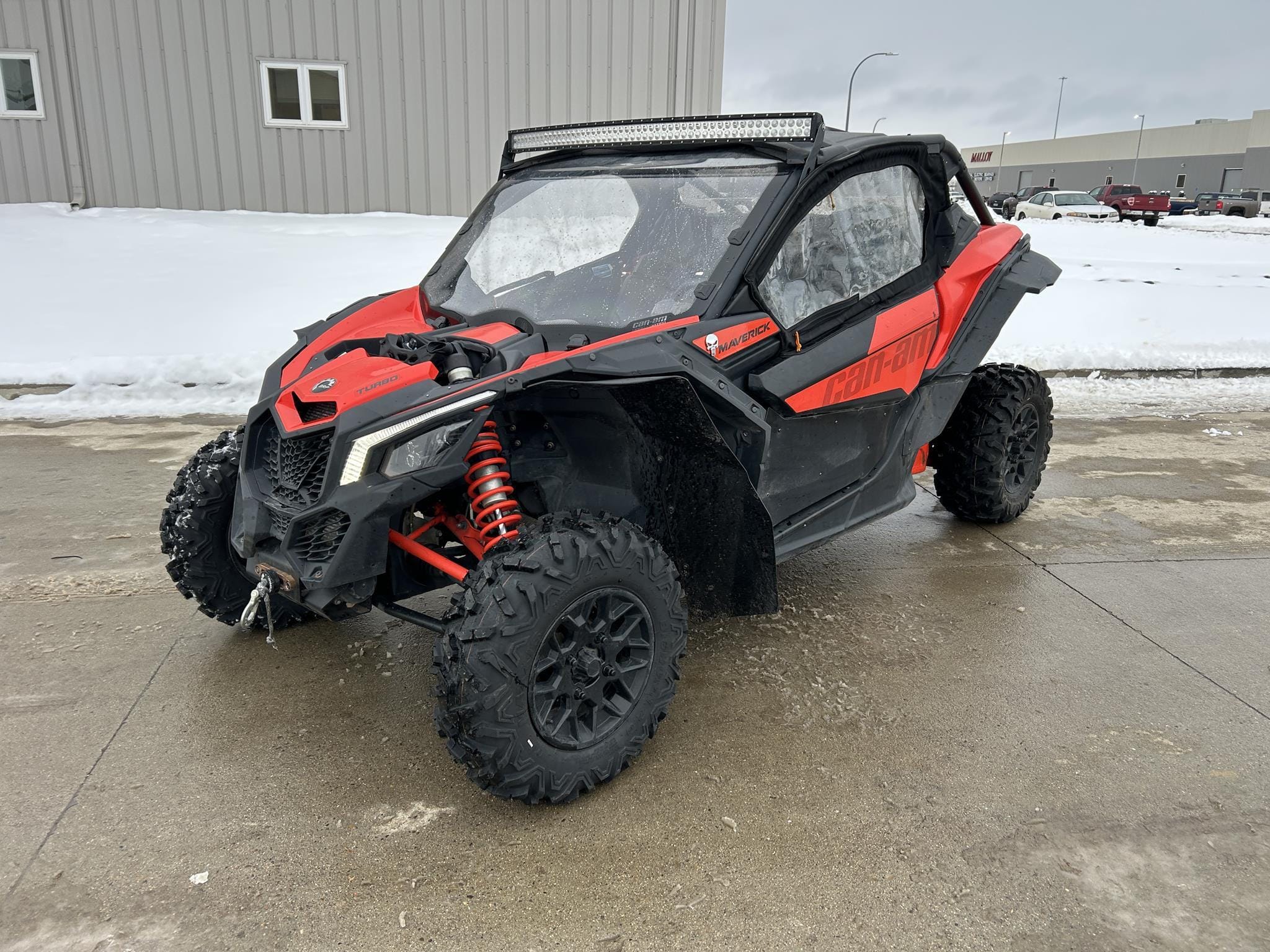 2019 Can-Am Maverick Max X DS 1000R Turbo Equipment Image0