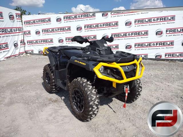 Image of Can-Am Outlander 850 equipment image 2
