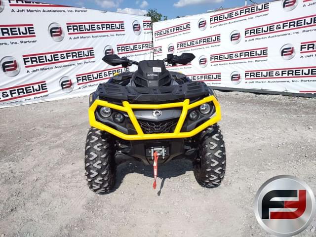 Image of Can-Am Outlander 850 equipment image 1