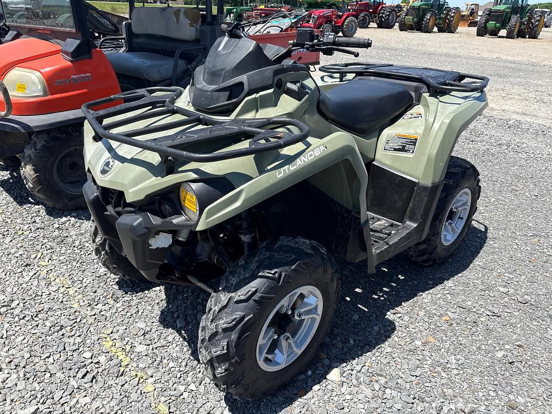 Image of Can-Am Outlander Primary image