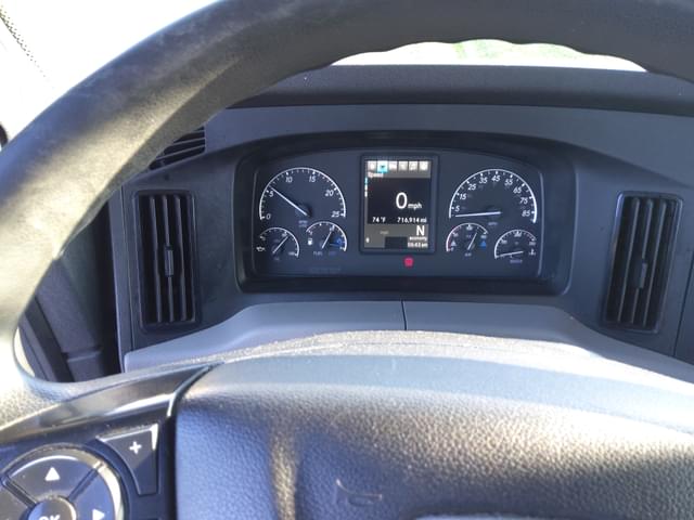 Image of Freightliner Cascadia equipment image 4