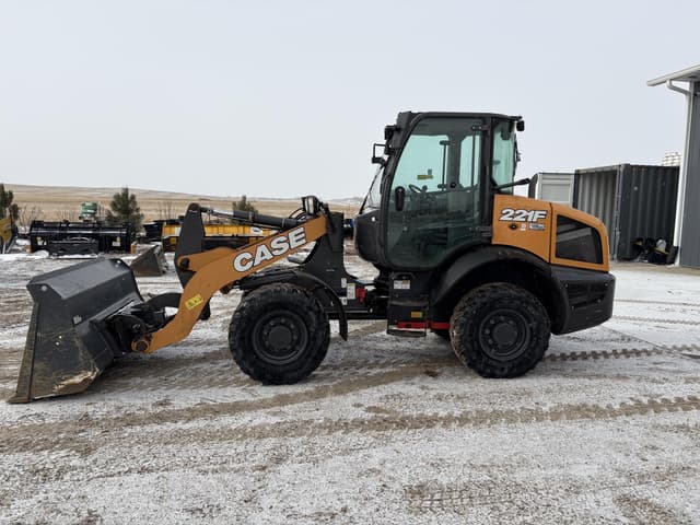 Image of Case 221F equipment image 1