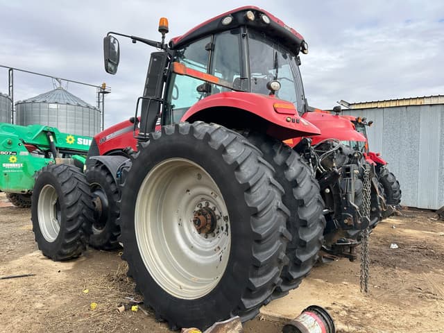 Image of Case IH Magnum 310 equipment image 3