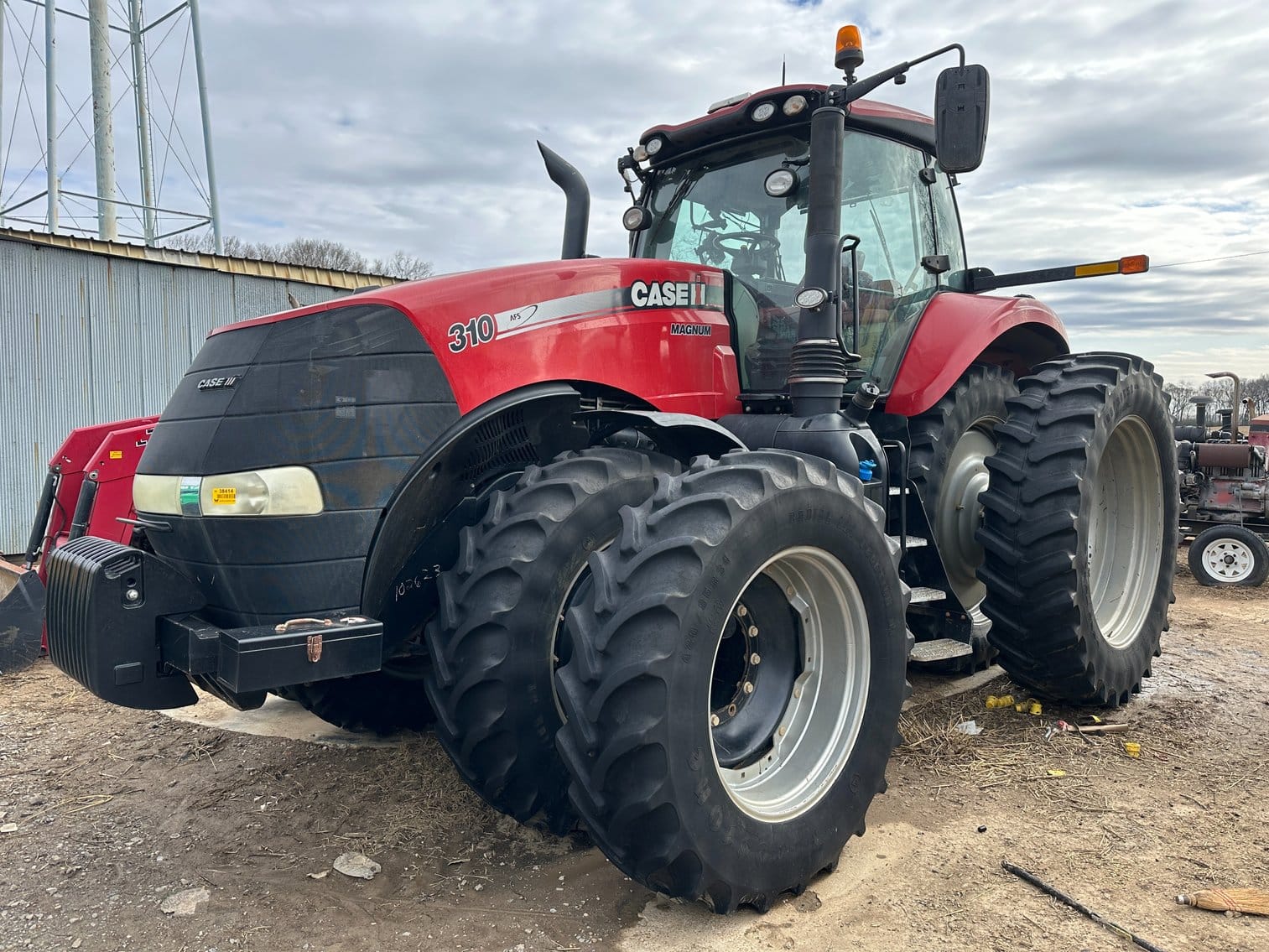 2019 Case IH Magnum 310 Equipment Image0