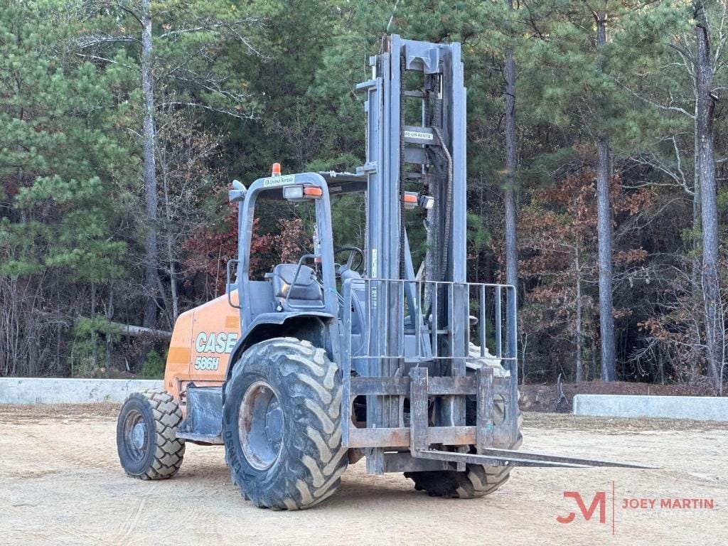 2019 Case 586H Equipment Image0