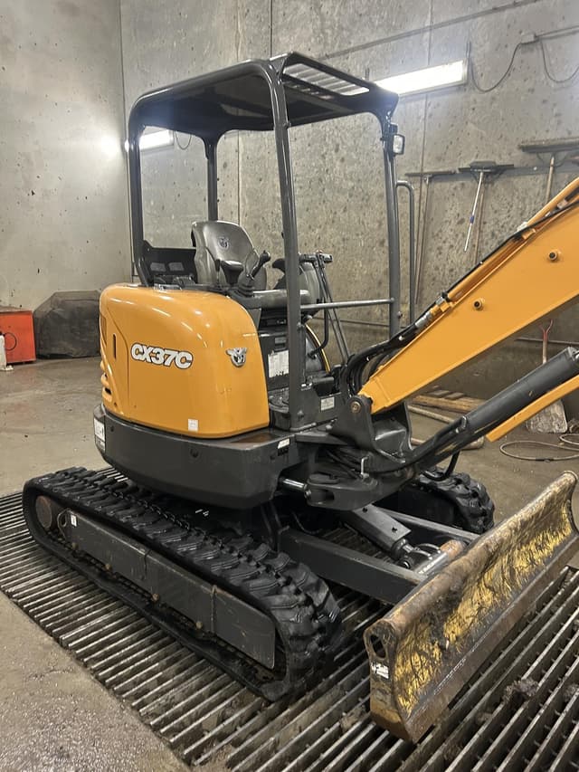 Image of Case CX37C equipment image 1