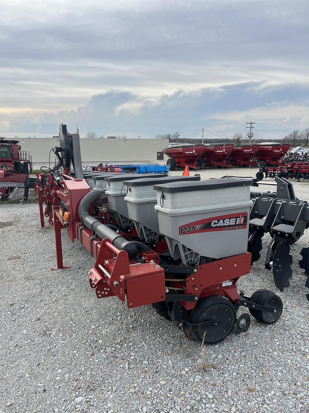 Image of Case IH 1235 Primary image