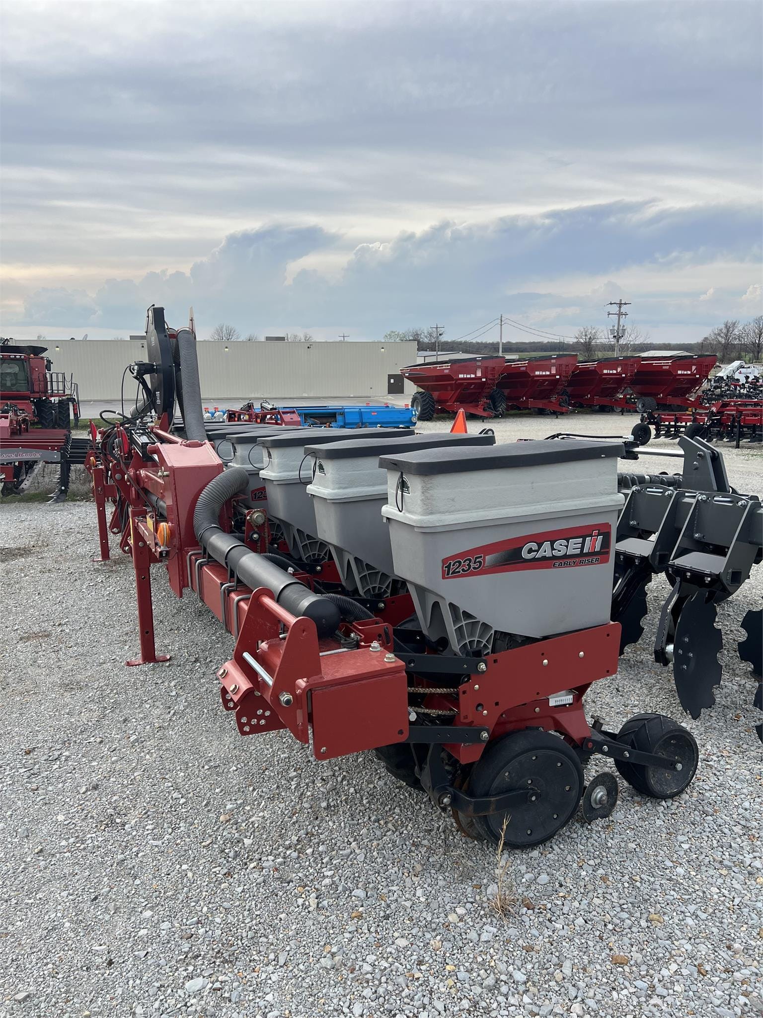2019 Case IH 1235 Equipment Image0