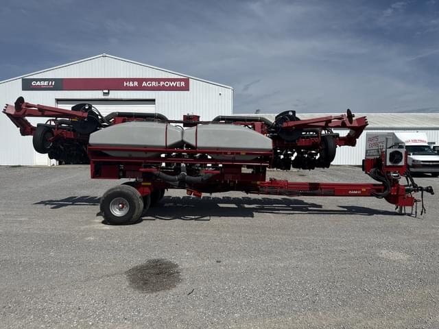 Image of Case IH 1245 equipment image 1