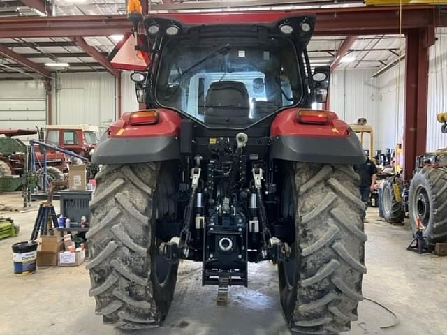 Image of Case IH 125 equipment image 4