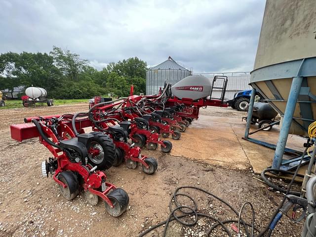 Image of Case IH 2130 equipment image 1