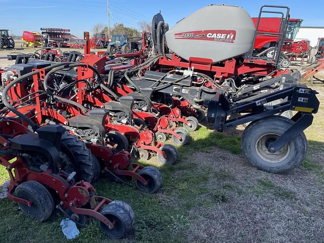 Image of Case IH 2130 equipment image 3