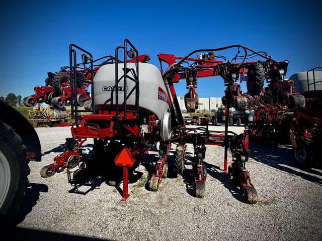 Image of Case IH 2130 equipment image 3