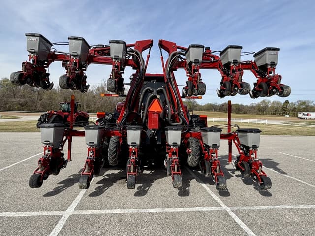 Image of Case IH 2130 equipment image 3