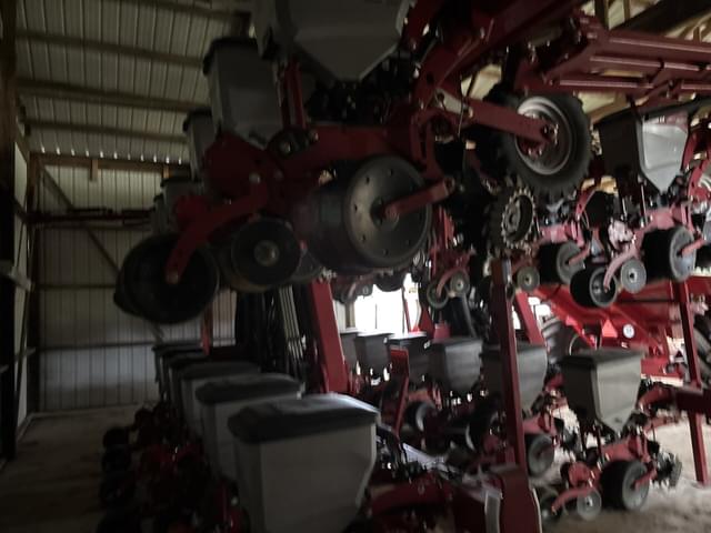Image of Case IH 2130 equipment image 1