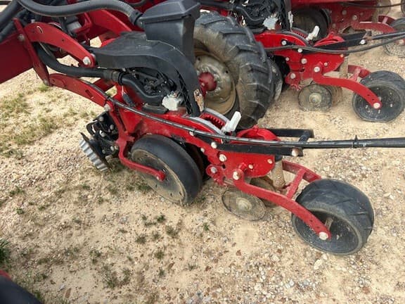 Image of Case IH 2130 equipment image 4