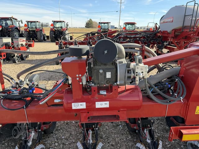 Image of Case IH 2130 equipment image 4
