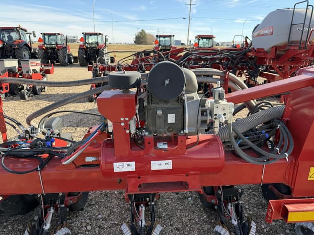 Image of Case IH 2130 equipment image 4