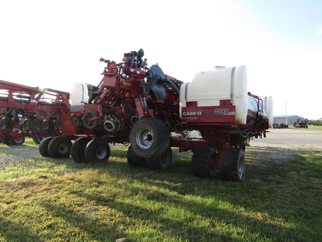 Image of Case IH 2140 equipment image 4