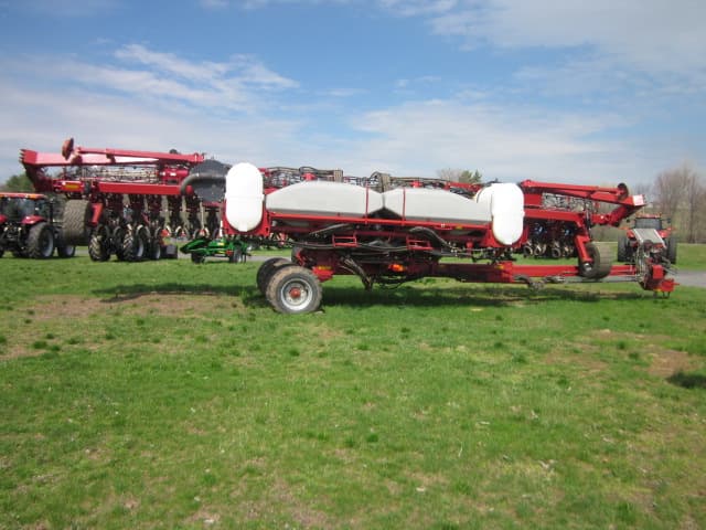 Image of Case IH 2140 Primary image
