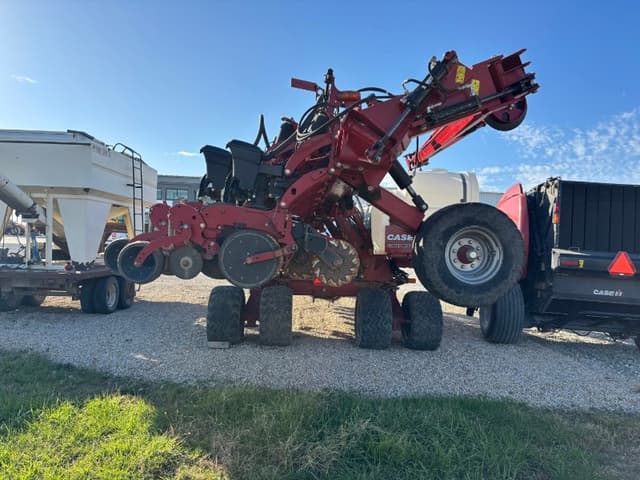Image of Case IH 2140 equipment image 4