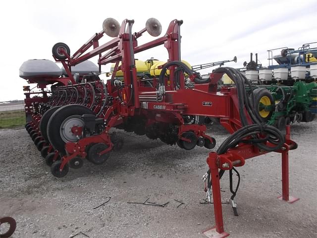 Image of Case IH 2150 equipment image 2