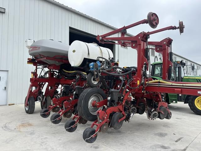 Image of Case IH 2150 equipment image 1