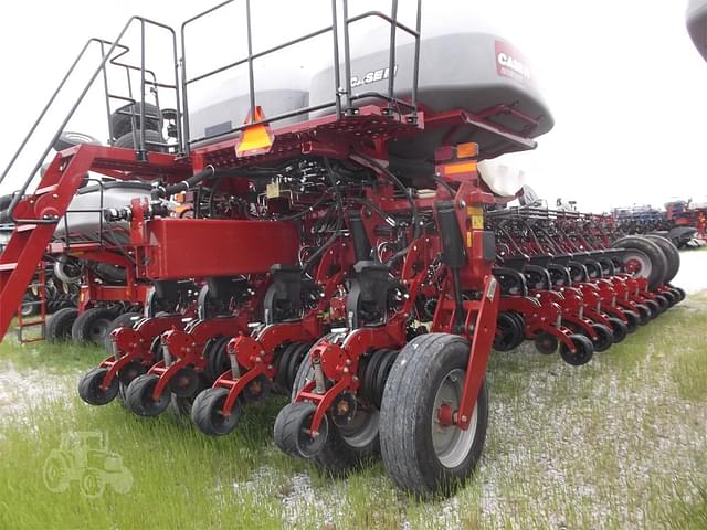 Image of Case IH 2150 equipment image 4