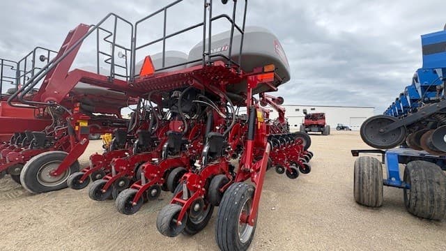 Image of Case IH 2150 equipment image 3