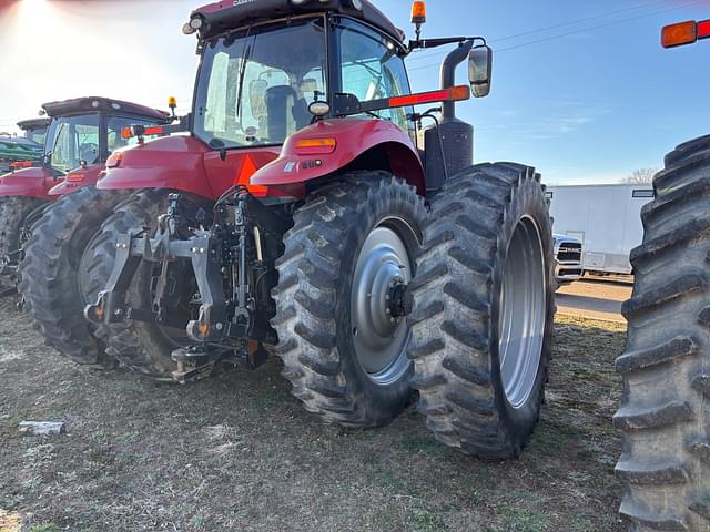 Image of Case IH Magnum 280 equipment image 4