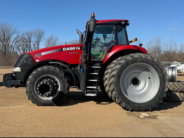 Image of Case IH Magnum 280 equipment image 3