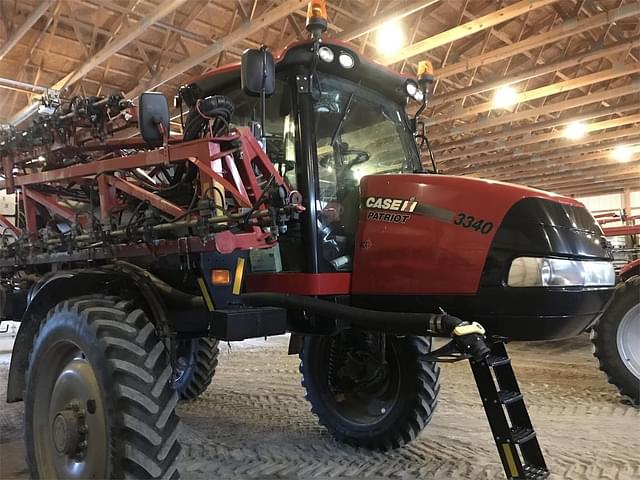 Image of Case IH Patriot 3340 equipment image 1