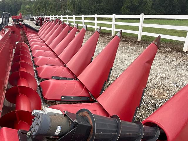 Image of Case IH 4412 equipment image 3