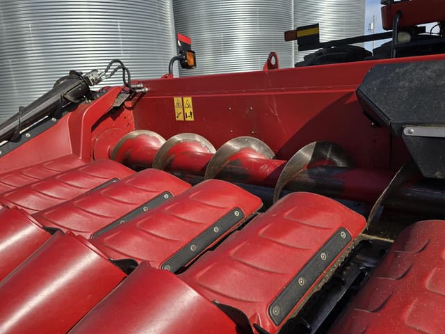 Image of Case IH 4412 equipment image 4