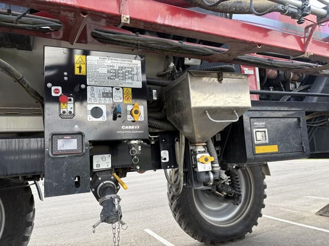 Image of Case IH Patriot 4440 equipment image 3
