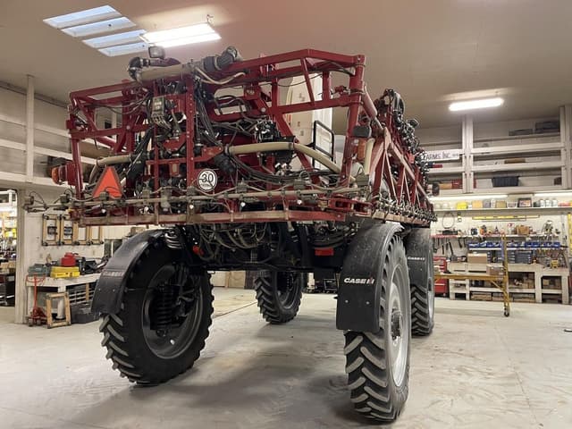 Image of Case IH Patriot 4440 equipment image 2