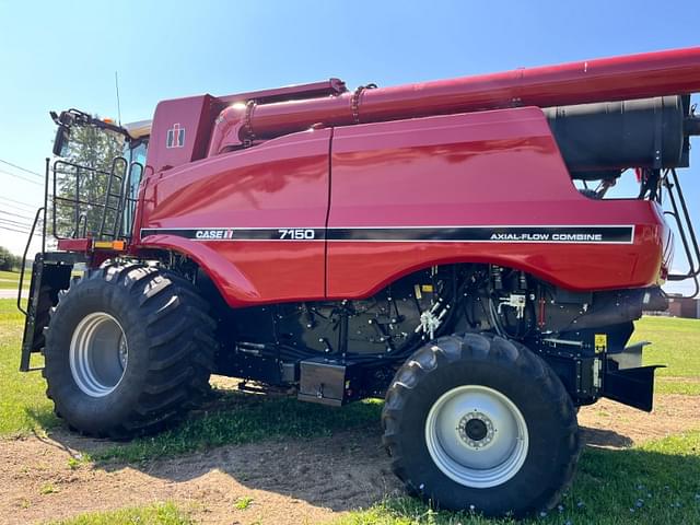 Image of Case IH 7150 equipment image 2