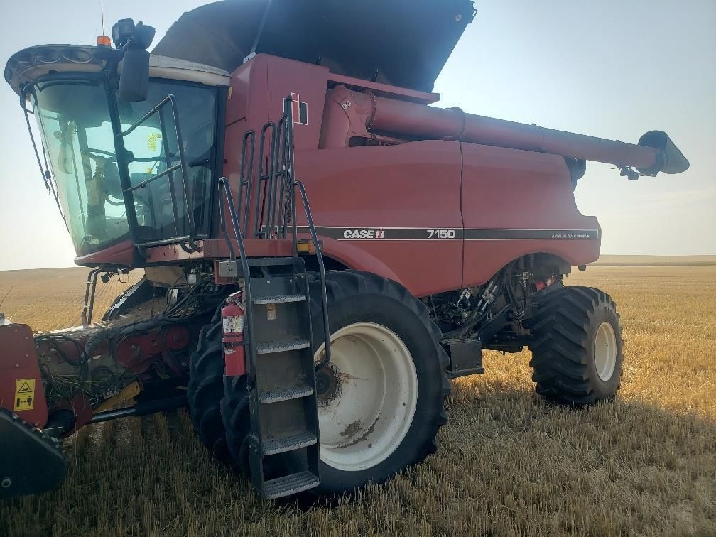 2019 Case IH 7150 Equipment Image0