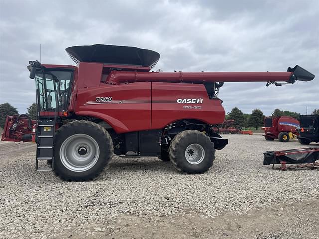 Image of Case IH 7250 equipment image 2