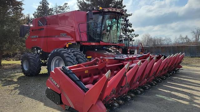 Image of Case IH 7250 equipment image 3