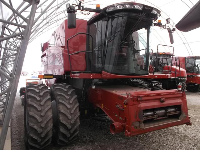 Image of Case IH 8250 equipment image 2