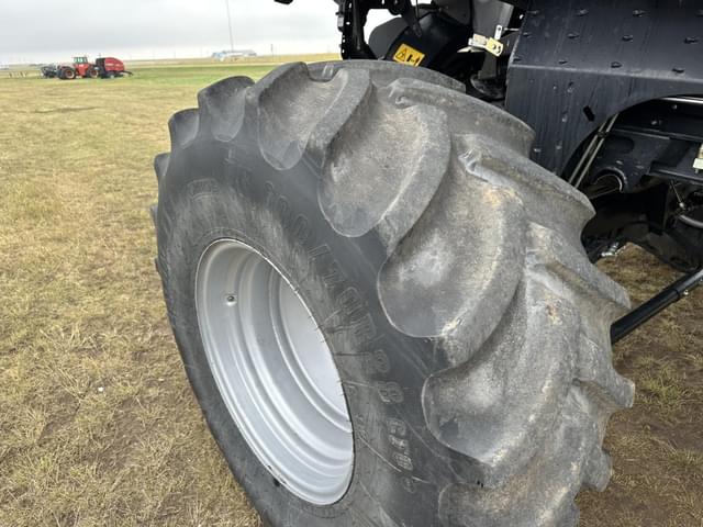 Image of Case IH 8250 equipment image 2