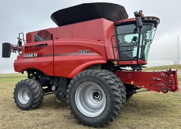 Main image Case IH 8250