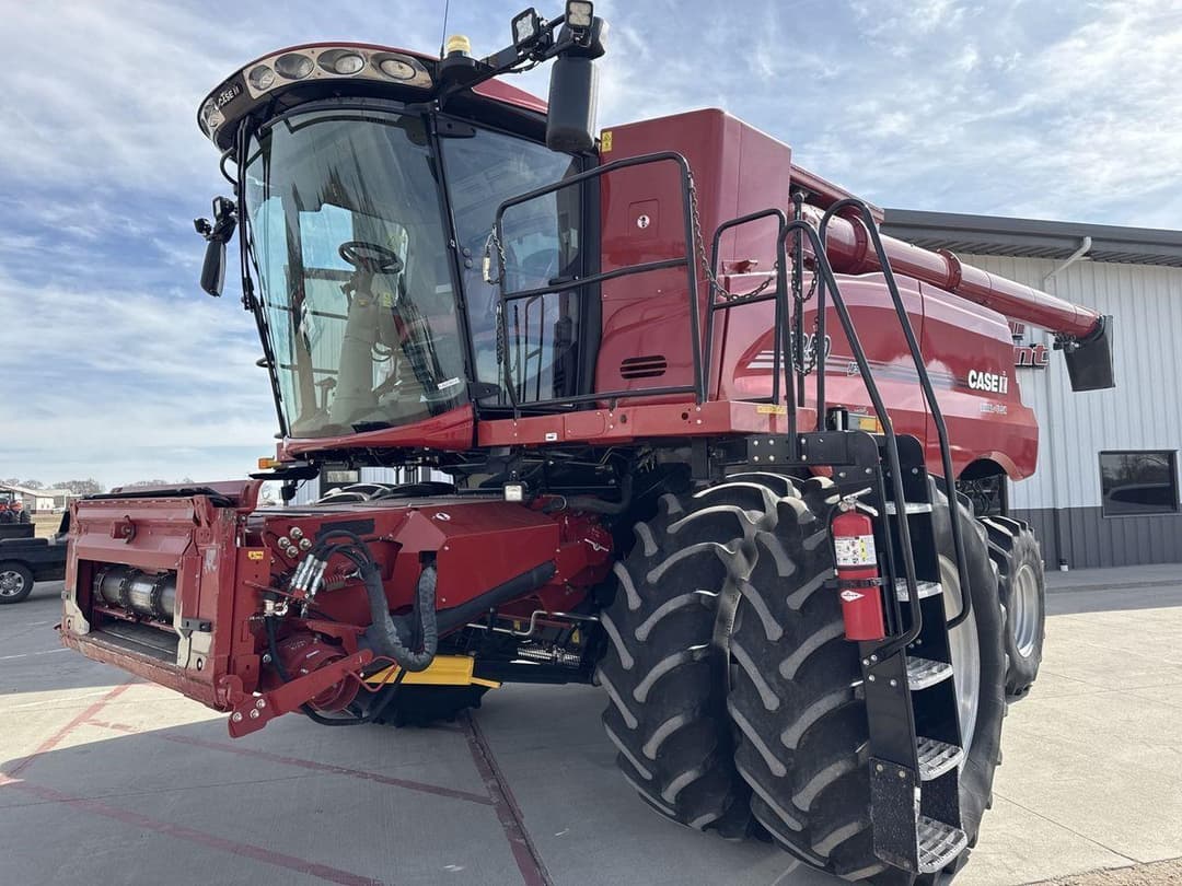 Image of Case IH 8250 Primary image